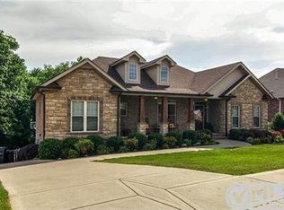 1081 Drakes Cove Rd S, Adams, TN 37010