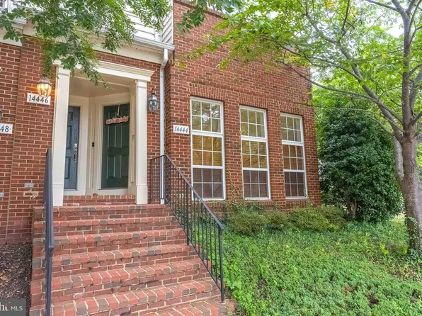 14444 Village High St #87, Gainesville, VA 20155