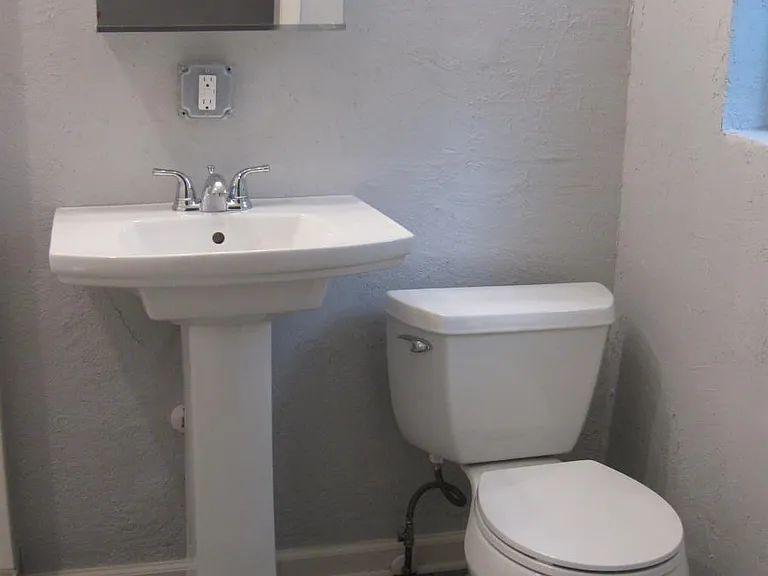 24 Trimble St #A — Photo 11