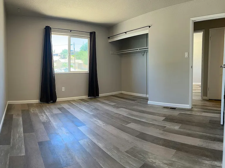 Master Bed Room