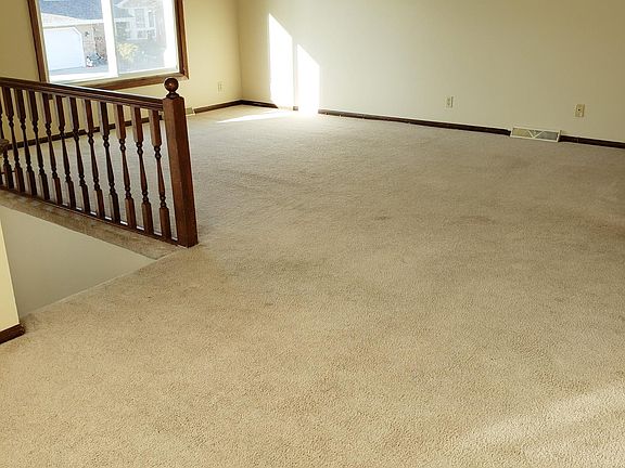 4th image of 6017 N 108th Avenue Cir