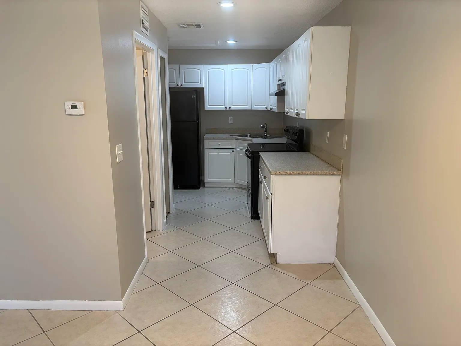 1 bed, 1.5 bath, 660 sqft, $1,400 — Photo 4