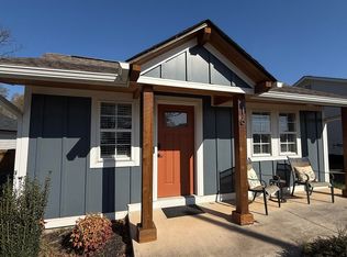 16 Crystal Ave, Greenville, SC 29605