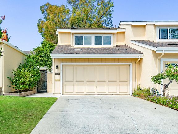 2nd image of 1029 Tulipan Dr