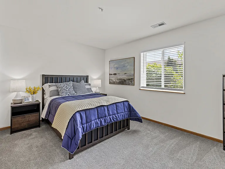 Saddlebrook Apartments Bedroom