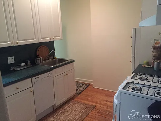 Rented by City Connections Realty | media 13