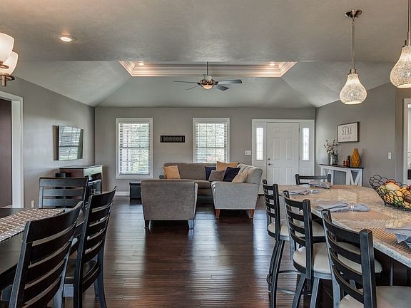 4th image of 4657 W Pebble Dr