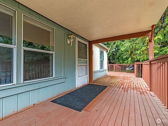 2nd image of 1390 Holmes Avenue SE