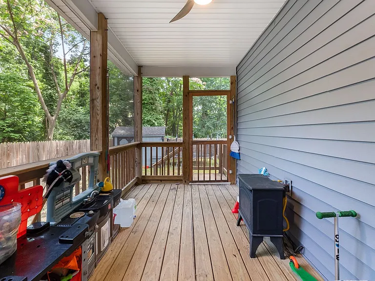 1225 S Buchanan St — Photo 31