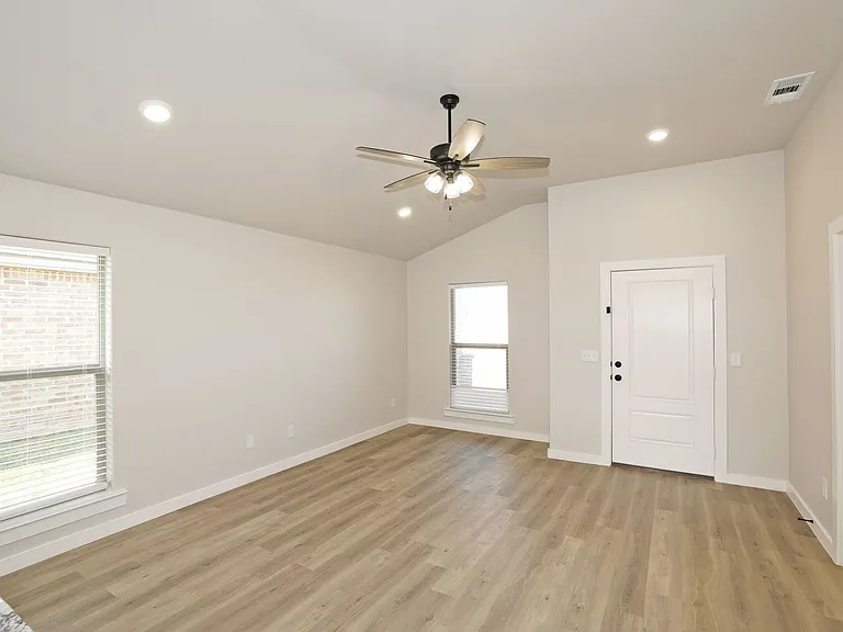 9901 Yellowhouse Ave — Photo 11