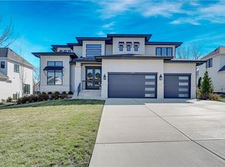 17021 Magnolia, Overland Park, KS 66221