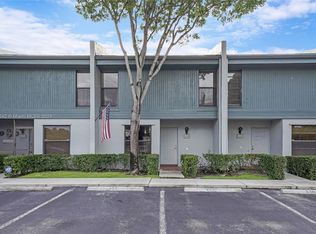 1208 NW 97th Ave #237, Pembroke Pines, FL 33024