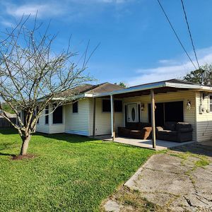 2518 Broad St, Baytown, TX, 77521