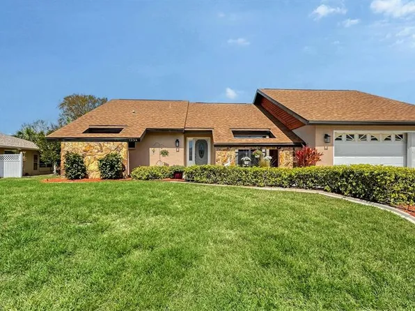 1354 Roosevelt Dr, Venice, FL 34293