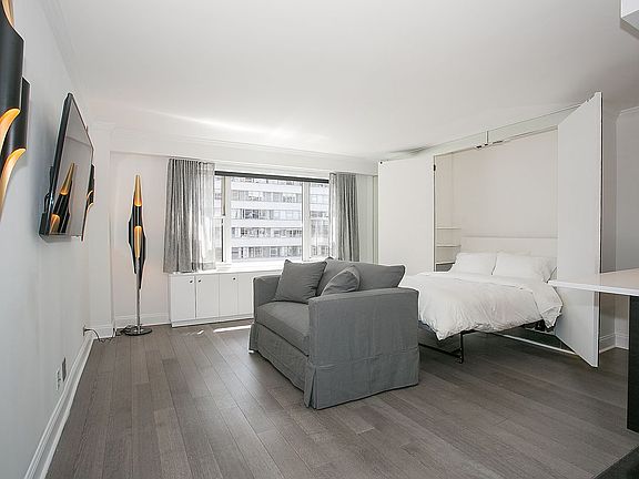 3rd image of 220 E 60th St APT 9G