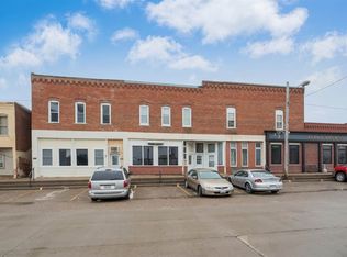242 N Railroad St, Ainsworth, IA 52201