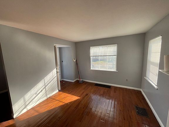 3rd image of 3411 Otterbein Ave
