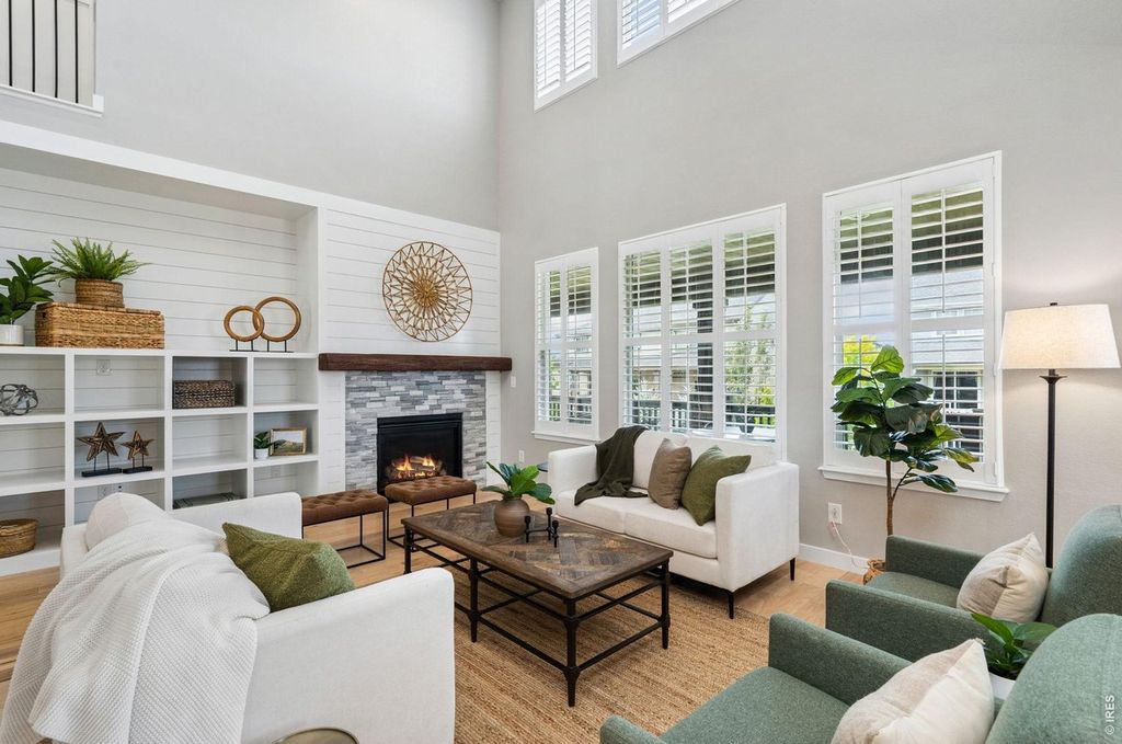 2883 Storm View Ct