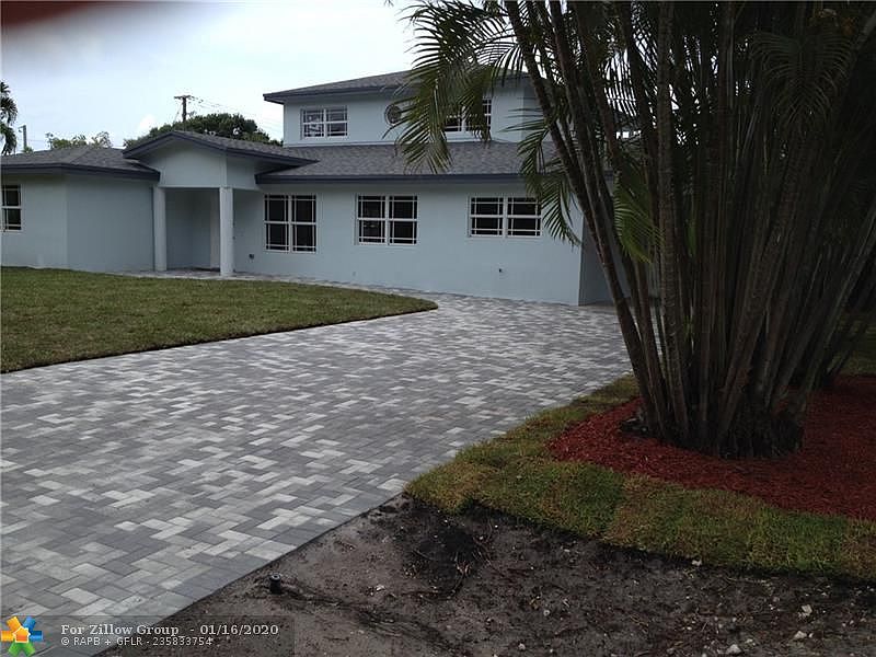 1st image of 1200 SW 19th St