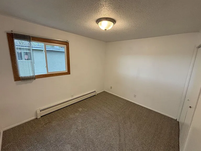 1642 Bainbridge St — Photo 10