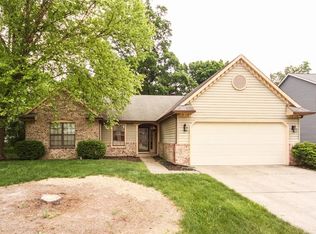 7677 Baywood Dr S, Indianapolis, IN 46236