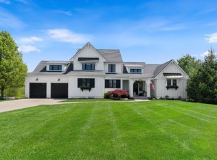 8020 Summerwood Ct, Hudsonville, MI 49426