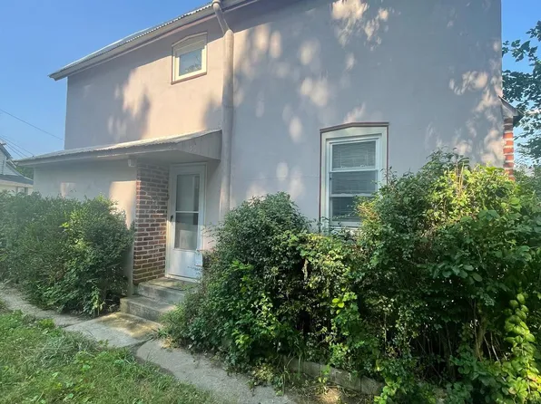 136 5th Ave, Pitman, NJ 08071