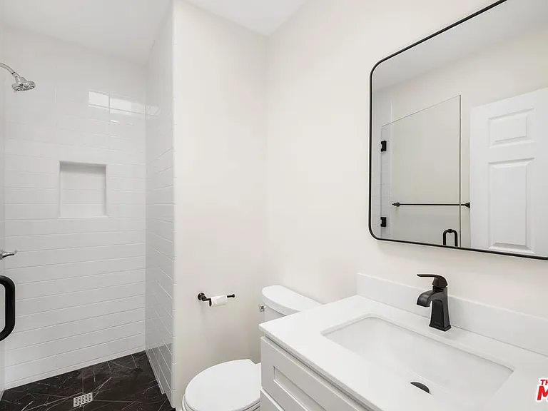 6552 Colgate Ave — Photo 10