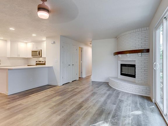 5th image of 9642 Hoff Dr #9642