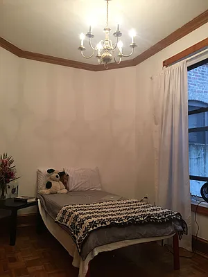 Rented by Urban Real Estate Property Group Inc | media 13