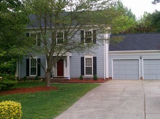 2120 Dembrigh Ln, Charlotte, NC 28262