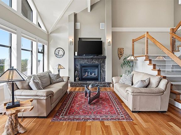 5th image of 1244 Muirfield Pl #104