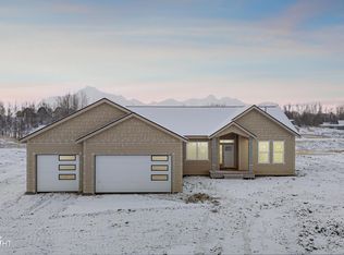 11922 E Fig Cir, Palmer, AK 99645