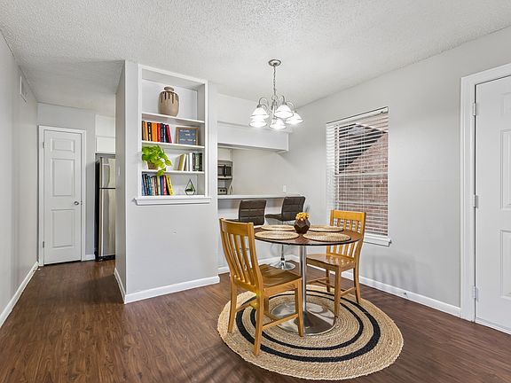 2nd image of 4305 Duval St #129