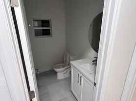 2119 Armour Rd, Lehigh Acres, FL