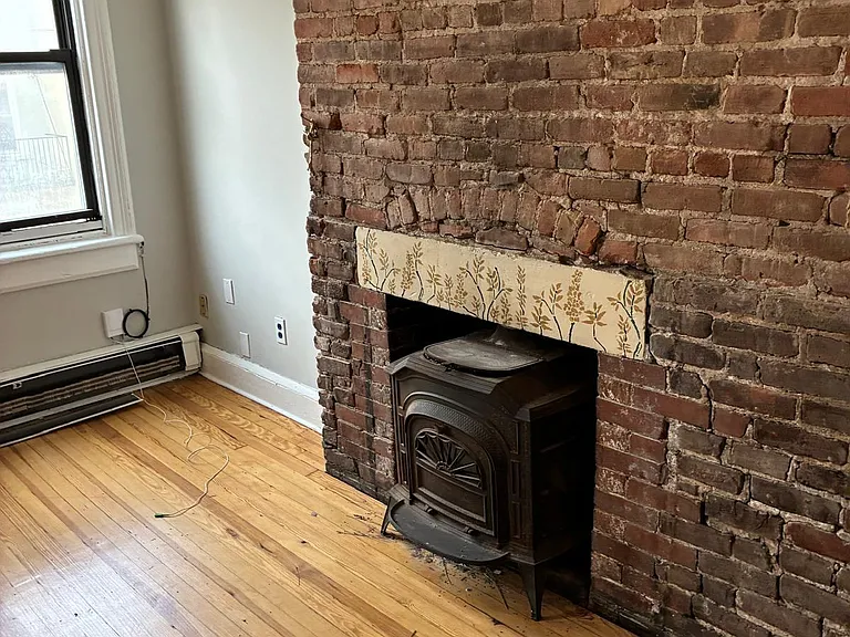 504 Court St #5 — Photo 17