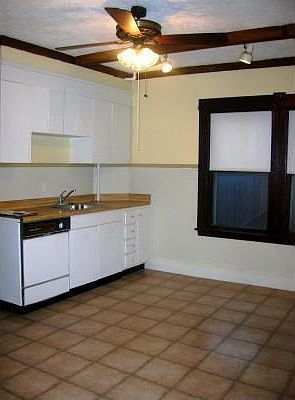 2nd image of 6 Colonial Ave