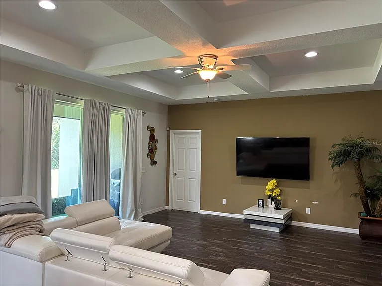 1727 Brassie Ct — Photo 3
