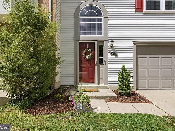 3rd image of 6006 Keble Dr
