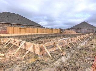 221 Rochester Trail Ln, Dickinson, TX 77539