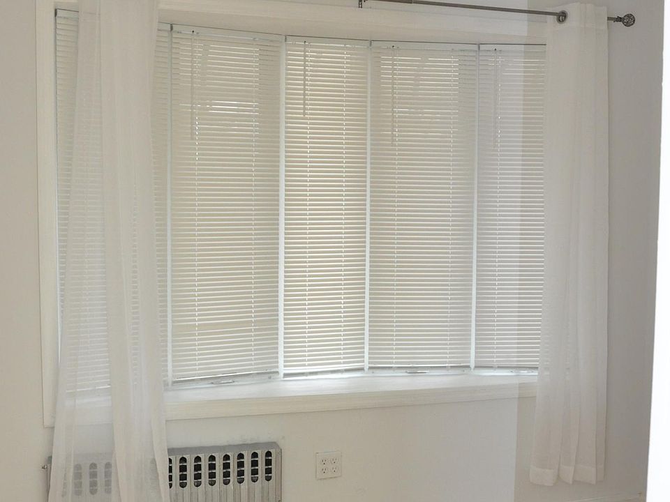 1st image of 104 Bay 10th St