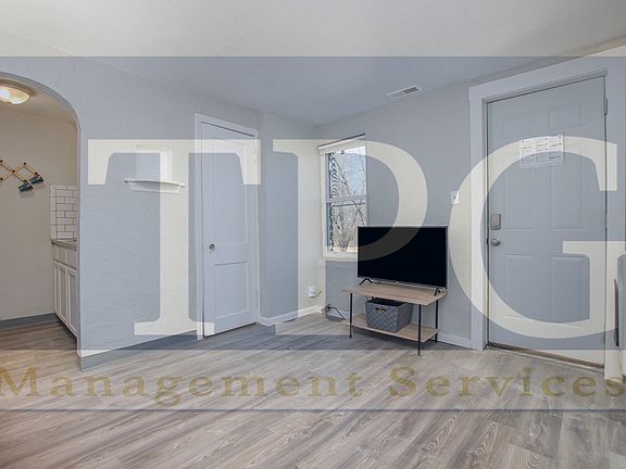 5th image of 3407 NE Monterey Ave #B