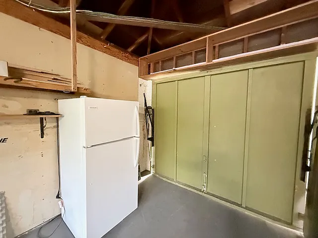 226 Getchell St — Photo 23