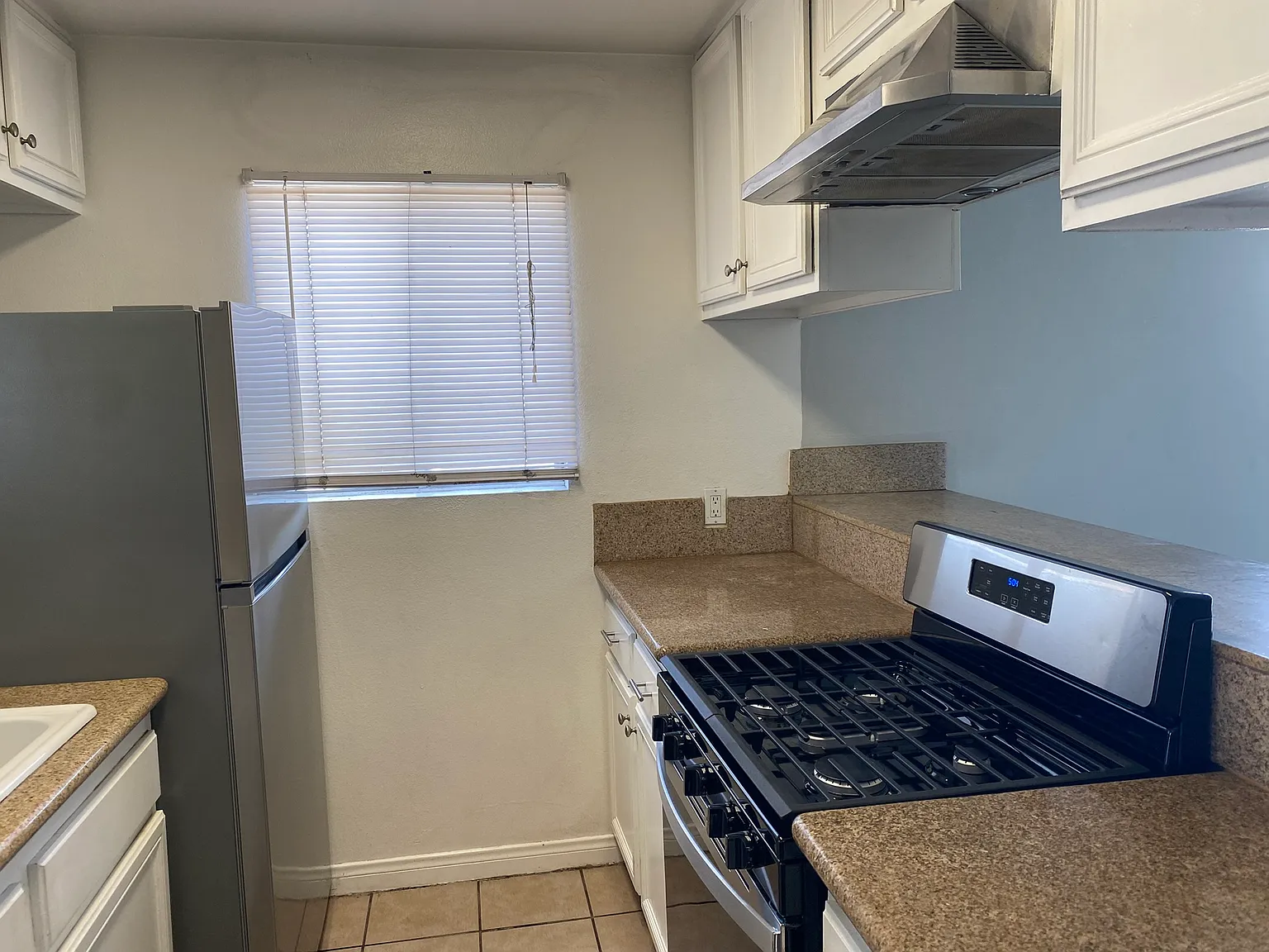 646 Nebraska Ave — Photo 3