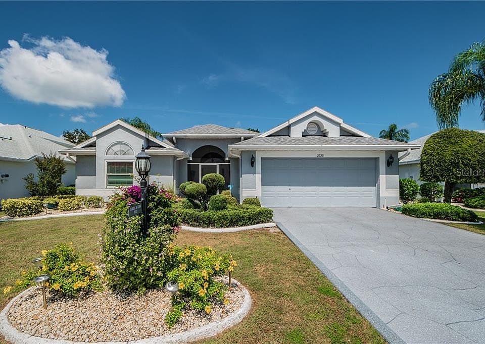 1st image of 2028 Prestancia Ln