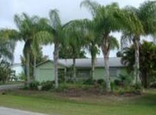 968 Dolphin Ave, Sebastian, FL 32958