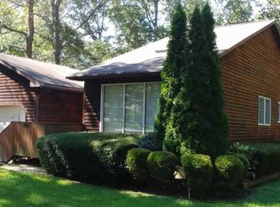 2212 Balsam Ln, Millville, NJ 08332