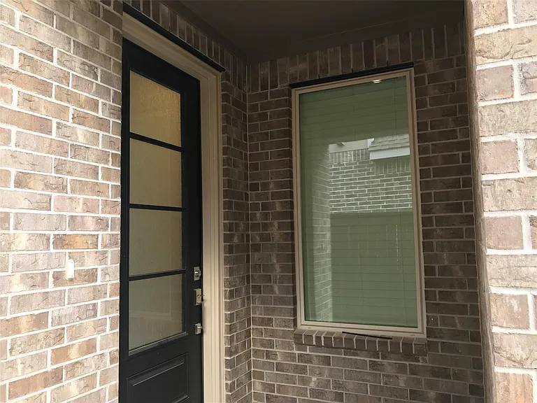 28813 Bobcat Run Dr — Photo 2