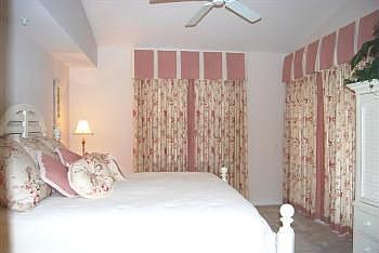 5th image of 4680 Turnberry Lake Dr Unit 306