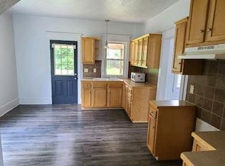 179 Rosenberry St, Alliance, OH 44601